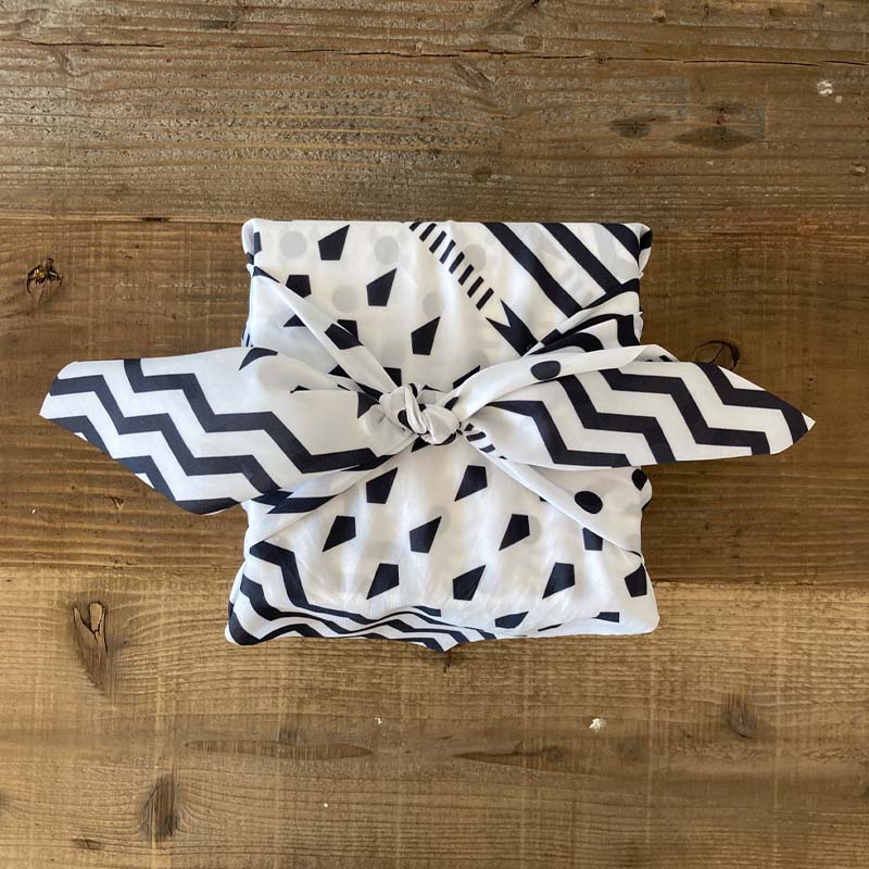 amasia organic store オリジナル風呂敷