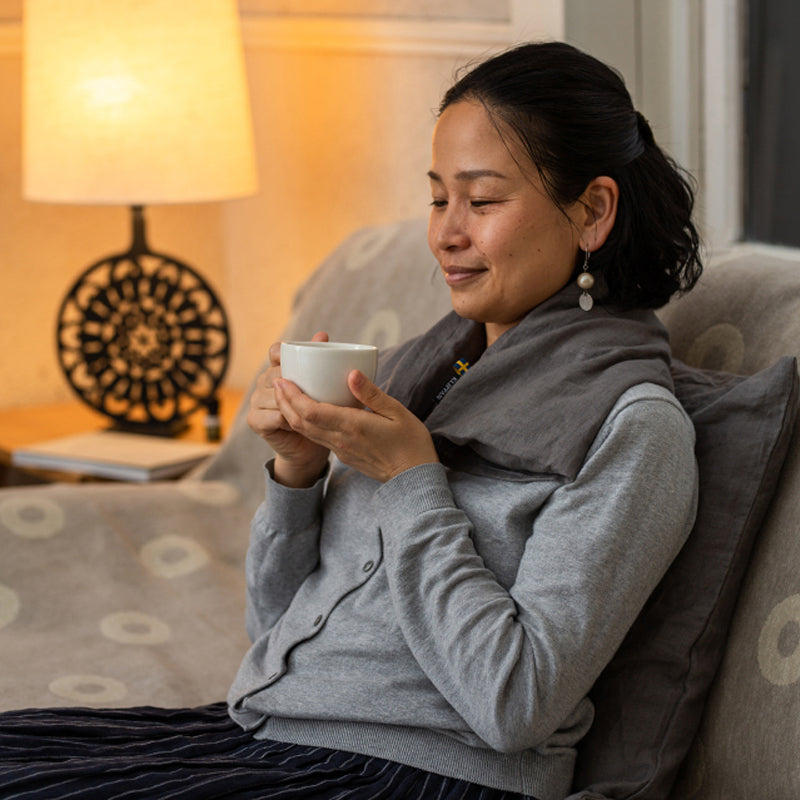 KLIPPAN 麦の温冷ネックピロー ラベンダー ウォッシュドリネン(グレー)