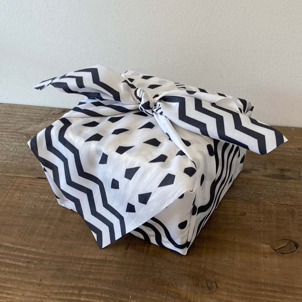 amasia organic store オリジナル風呂敷